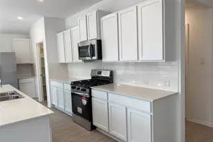 220 Hummingbird Flight Dr, Georgetown, TX 78628 - Photo 24