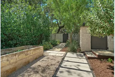 2309 S 4th Street, Austin, TX 78704 - Photo 36