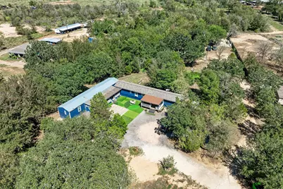 181 Waugh Way, Bastrop, TX 78602 - Photo 2