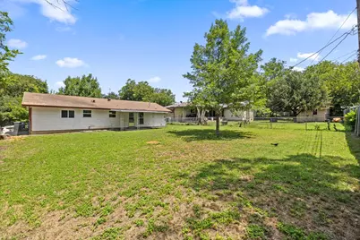2409 Glen Springs Way, Austin, TX 78741 - Photo 28