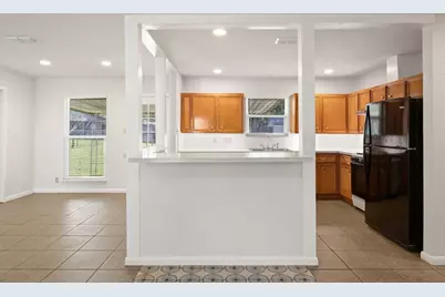 2409 Glen Springs Way, Austin, TX 78741 - Photo 10