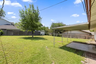 2409 Glen Springs Way, Austin, TX 78741 - Photo 32