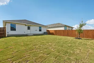 398 Ebbsfleet Dr, Uhland, TX 78640 - Photo 38