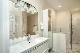 2409 Pecan St, Bastrop, TX 78602 - Photo 22