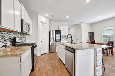 15535 Clove Spice Way, Von Ormy, TX 78073 - Photo 10