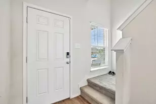15535 Clove Spice Wy, Von Ormy, TX 78073 - Photo 4