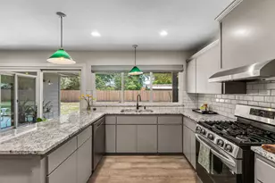 908 Merritt Dr, Lockhart, TX 78644 - Photo 14