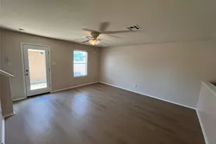 513 Crater Lake Dr, Pflugerville, TX 78660 - Photo 10