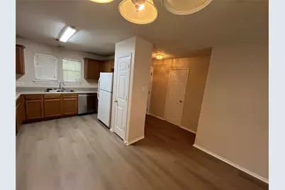 513 Crater Lake Drive, Pflugerville, TX 78660 - Photo 16
