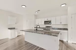 361 Wren Ln, Kyle, TX 78640 - Photo 8