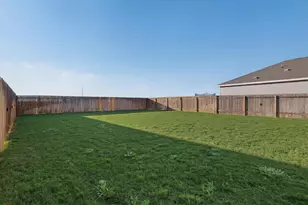361 Wren Ln, Kyle, TX 78640 - Photo 32