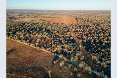 000 Sandy Pine Road, Luling, TX 78648 - Photo 1