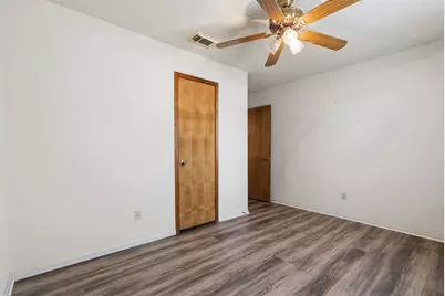 708 Hunter Drive, Rockdale, TX 76567 - Photo 12