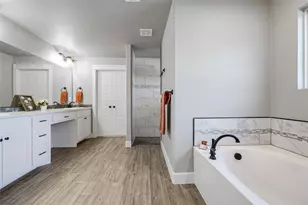 2605 Truman Dr, Lago Vista, TX 78645 - Photo 14