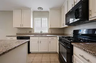 20819 Trotters Ln, Pflugerville, TX 78660 - Photo 14