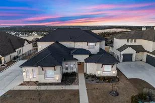 204 Roseleaf Ct, Liberty Hill, TX 78642 - Photo 6