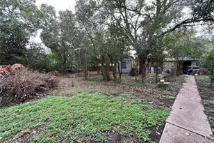 905 Neans Dr, Austin, TX 78758 - Photo 4