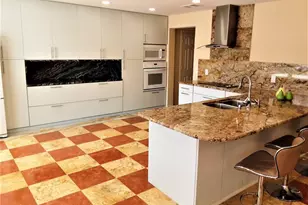 205 Rinehardt St, Hutto, TX 78634 - Photo 4