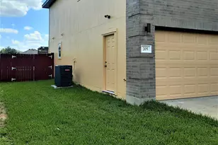 205 Rinehardt St, Hutto, TX 78634 - Photo 36