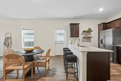 7101 Spirit Hill Road, Austin, TX 78744 - Photo 16