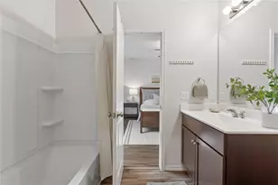 7101 Spirit Hill Rd, Austin, TX 78744 - Photo 22