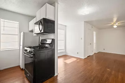 5300 Guadalupe Street #108, Austin, TX 78751 - Photo 2