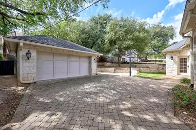 2303 Tower Drive, Austin, TX 78703 - Photo 38