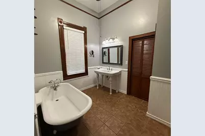1604 S Austin Avenue, Georgetown, TX 78626 - Photo 22