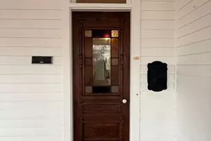 1604 S Austin Ave, Georgetown, TX 78626 - Photo 2