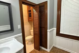 1604 S Austin Ave, Georgetown, TX 78626 - Photo 18