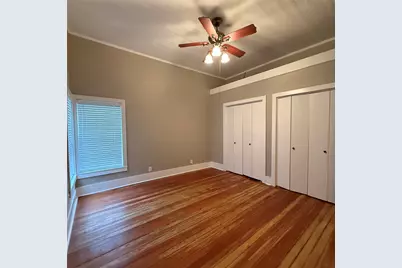 1604 S Austin Avenue, Georgetown, TX 78626 - Photo 16