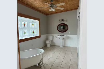 1604 S Austin Avenue, Georgetown, TX 78626 - Photo 26