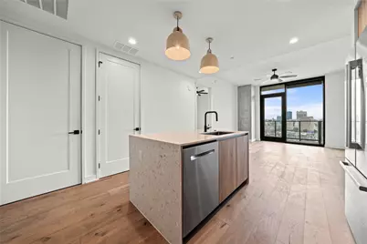 84 East Avenue #2203, Austin, TX 78701 - Photo 6