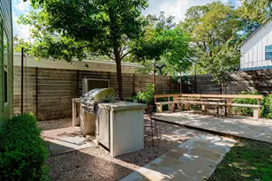 72 San Saba St, Austin, TX 78702 - Photo 18