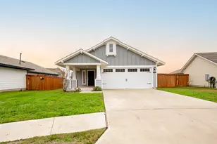 249 Sage Meadows Dr, San Marcos, TX 78666 - Photo 2