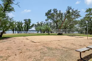 18803 Hogan Cir, Point Venture, TX 78645 - Photo 32