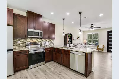 18803 Hogan Circle #16, Lago Vista, TX 78645 - Photo 6