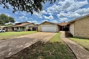 12317 Willow Wild Dr, Austin, TX 78758 - Photo 2