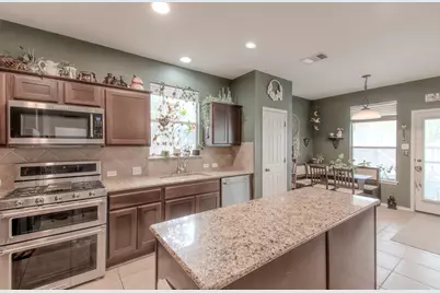 616 Bayou Bend Drive, Buda, TX 78610 - Photo 8