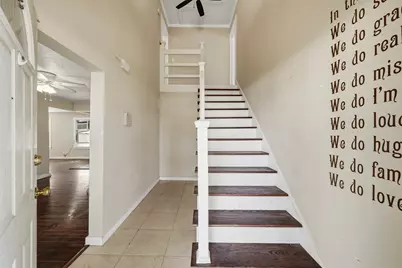 127 N Amthor Street, Bellville, TX 77418 - Photo 4