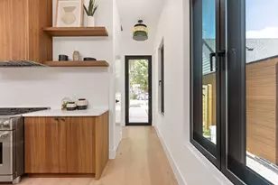 1610 Harvey, Austin, TX 78702 - Photo 6