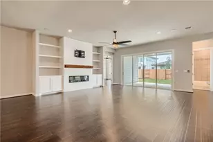 8304 Petronas Pass, Austin, TX 78744 - Photo 4