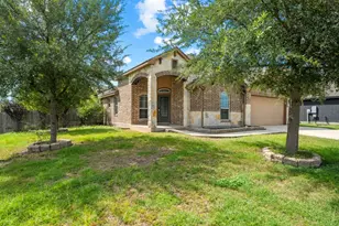 967 Divine Way, New Braunfels, TX 78130 - Photo 2