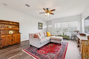 2415 Wilson St, Bastrop, TX 78602 - Photo 6