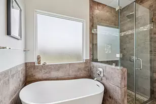 2415 Wilson St, Bastrop, TX 78602 - Photo 18