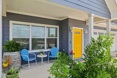 2415 Wilson Street, Bastrop, TX 78602 - Photo 2