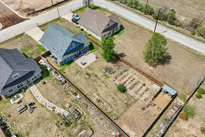 2415 Wilson Street, Bastrop, TX 78602 - Photo 38