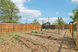 2415 Wilson St, Bastrop, TX 78602 - Photo 34