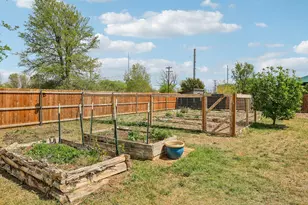 2415 Wilson St, Bastrop, TX 78602 - Photo 32