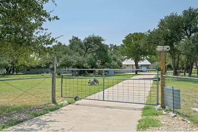 243 Faubion Drive, Georgetown, TX 78628 - Photo 4